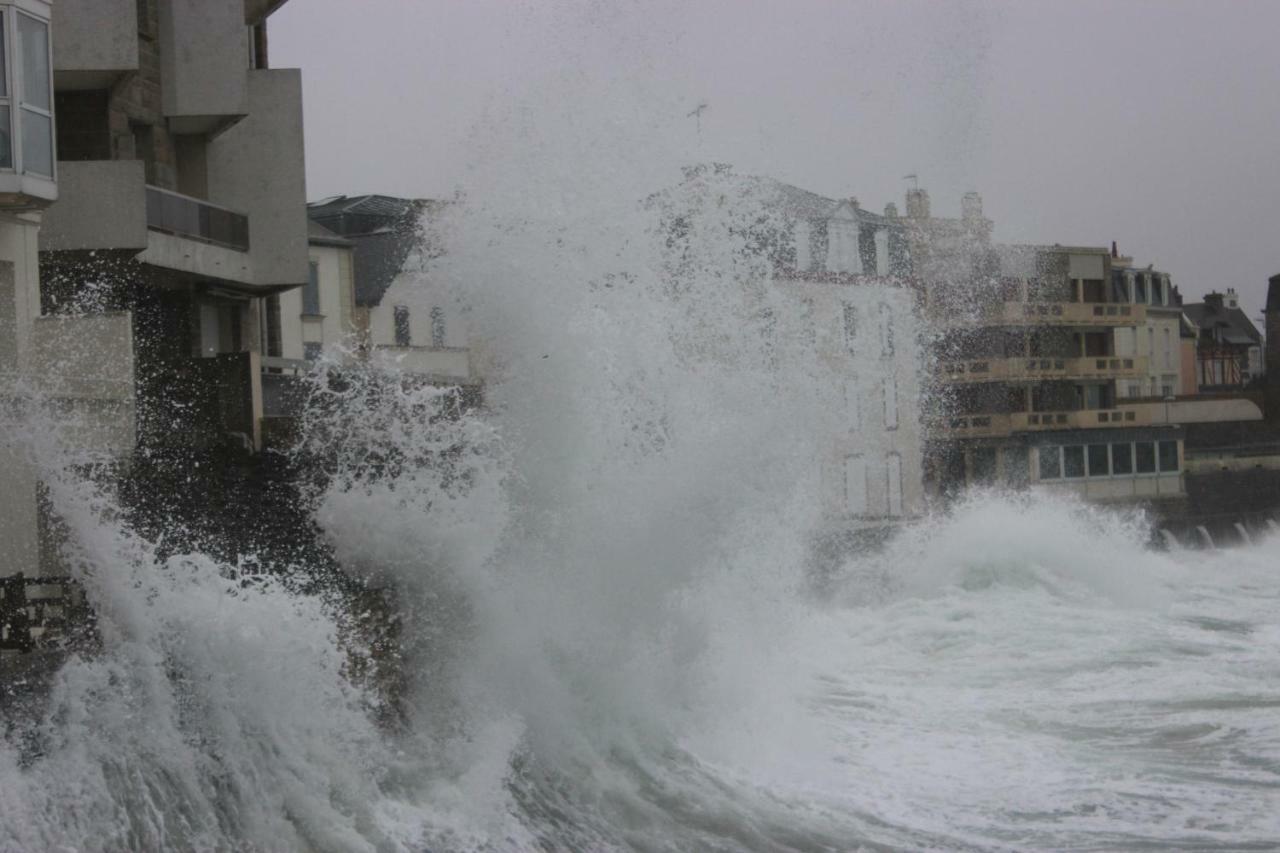 Kerschutz Apartment Saint-Malo Exterior foto
